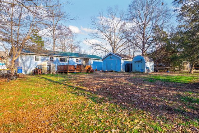 1716 E Boy Scout Road, Hixson, TN 37343