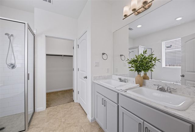 111 Cold Spring LOOP, Bastrop, TX 78602