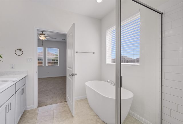 111 Cold Spring LOOP, Bastrop, TX 78602