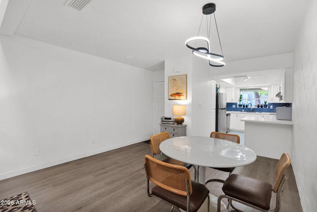 4144 N 21ST Street 8, Phoenix, AZ 85016