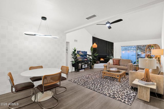 4144 N 21ST Street 8, Phoenix, AZ 85016