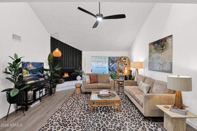 4144 N 21ST Street 8, Phoenix, AZ 85016