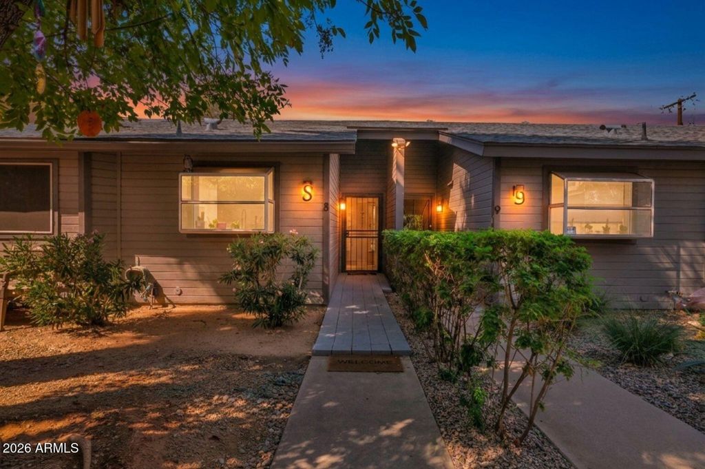 4144 N 21ST Street 8, Phoenix, AZ 85016