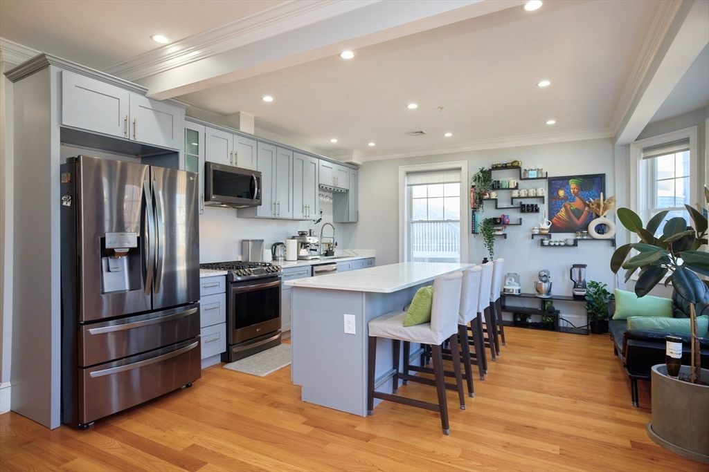 23-25 Bowdoin Ave 4, Boston, MA 02121