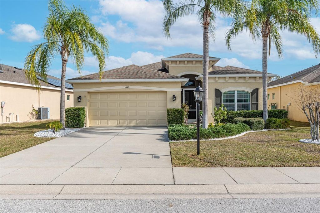 1649 EMERALD DUNES DRIVE, Sun City Center, FL 33573
