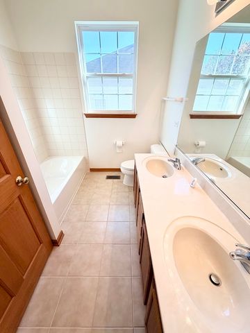 1255 Waterfront Lane, Pingree Grove, IL 60140