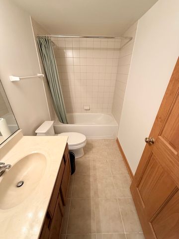 1255 Waterfront Lane, Pingree Grove, IL 60140