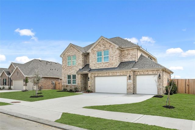 12102 Willow Way Avenue, Mont Belvieu, TX 77535