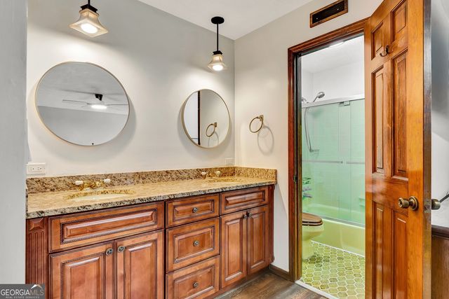 354 Woodcrest Drive, Sharpsburg, GA 30277