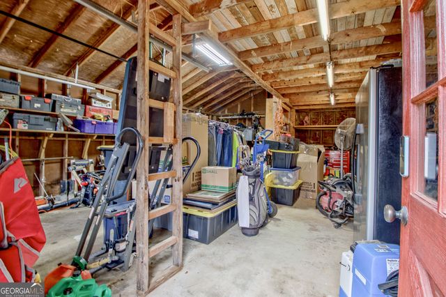 354 Woodcrest Drive, Sharpsburg, GA 30277