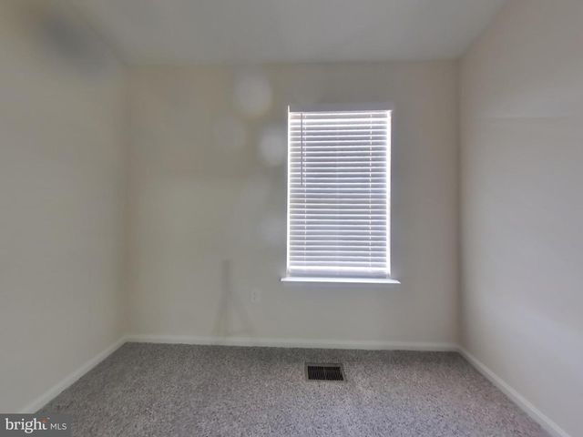 4192 BLUEBIRD DR, Waldorf, MD 20603