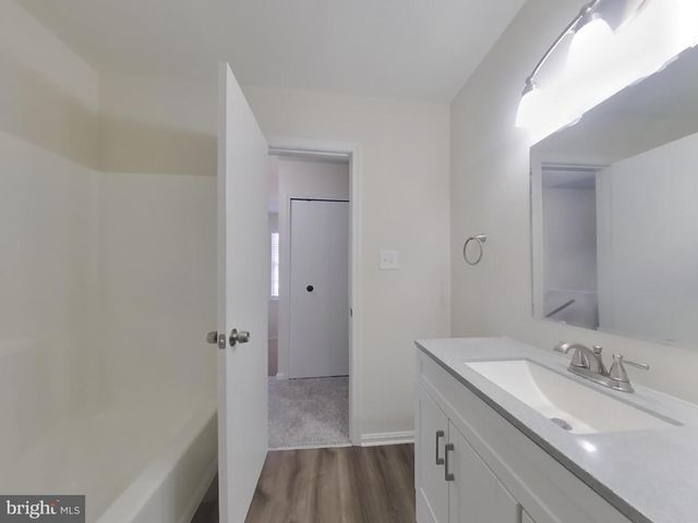 4192 BLUEBIRD DR, Waldorf, MD 20603