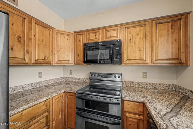 2402 E CARMEL Avenue, Mesa, AZ 85204