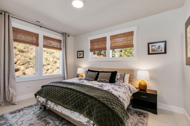 3352 NW Fairway Heights Drive, Bend, OR 97703