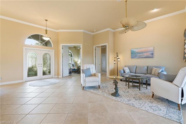1621 Almeria CT, Marco Island, FL 34145