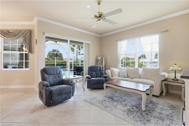 1621 Almeria CT, Marco Island, FL 34145