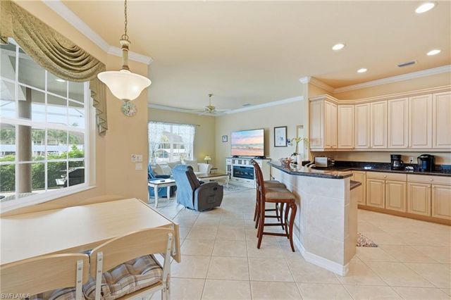 1621 Almeria CT, Marco Island, FL 34145