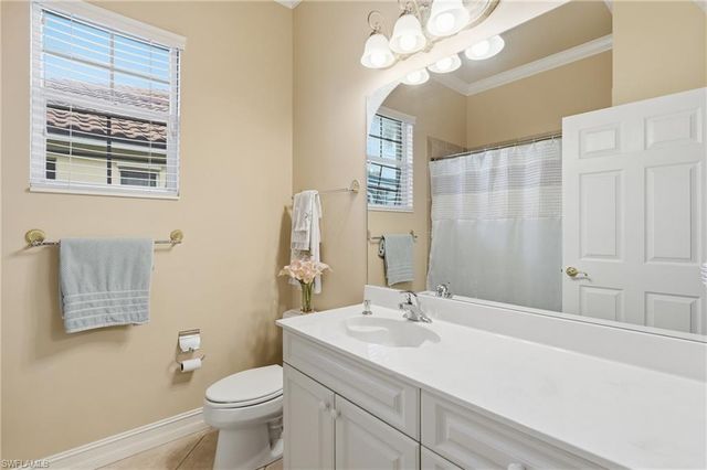 1621 Almeria CT, Marco Island, FL 34145