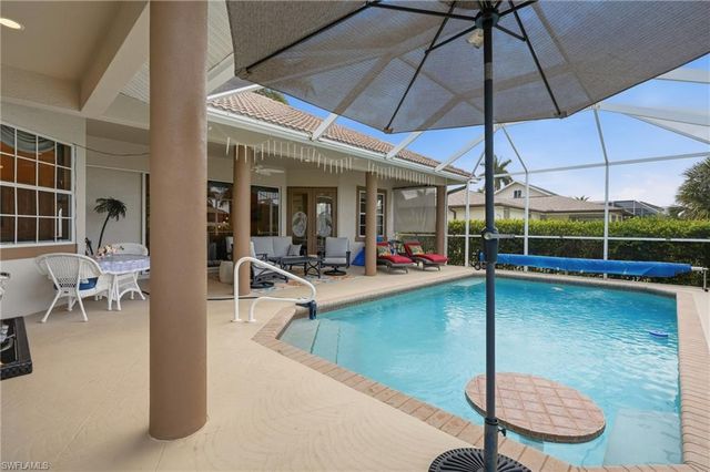 1621 Almeria CT, Marco Island, FL 34145