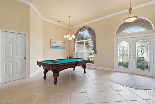 1621 Almeria CT, Marco Island, FL 34145