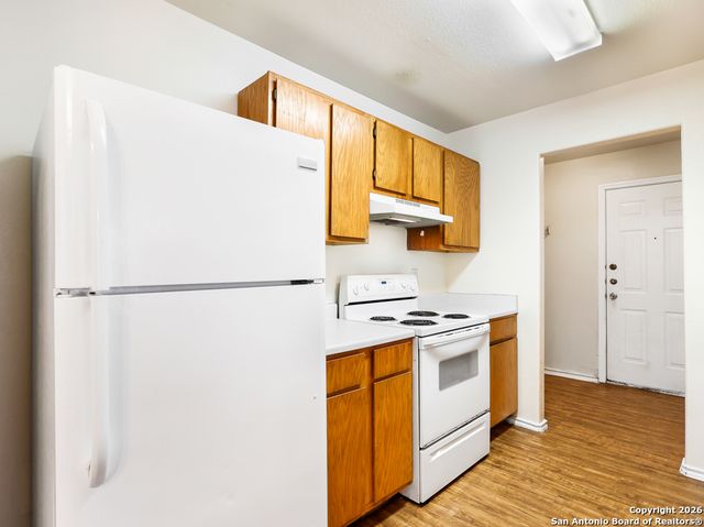 825 Sagewood, San Marcos, TX 78666