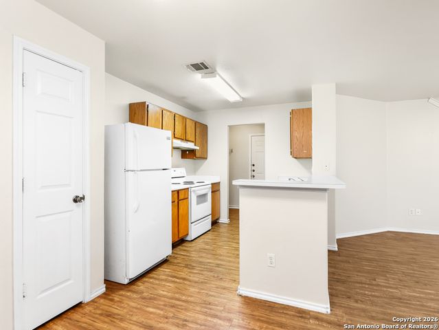 825 Sagewood, San Marcos, TX 78666