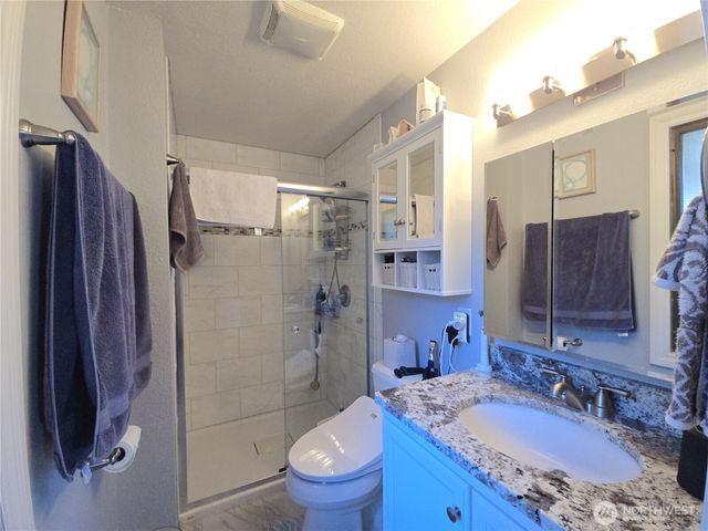 296 Taylor Blvd, Sequim, WA 98382