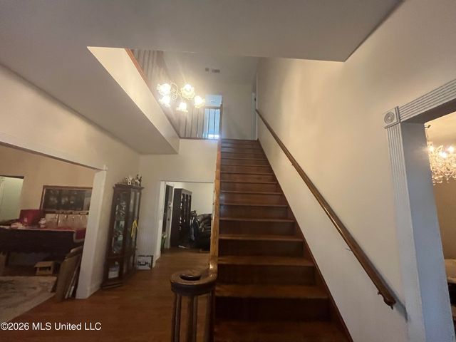 2433 Champion, Gulfport, MS 39507