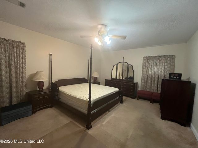 2433 Champion, Gulfport, MS 39507
