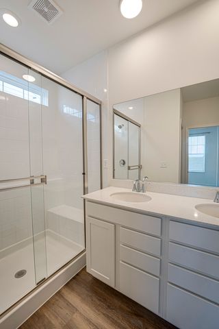 2939 SHOWPLACE Drive, Naperville, IL 60564