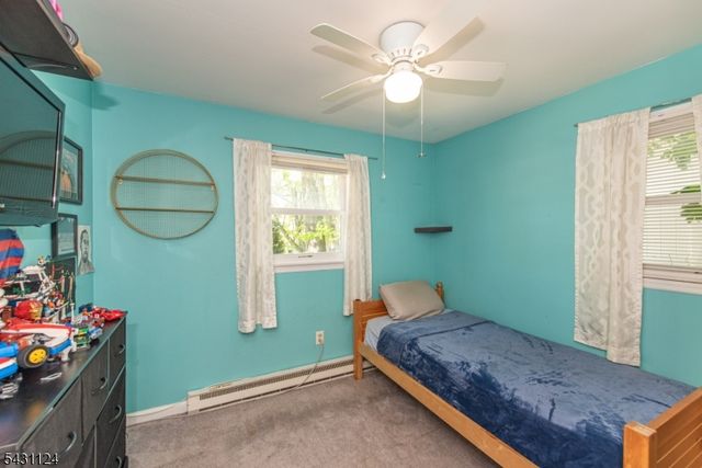 212 Durban Ave, Hopatcong Boro, NJ 07843