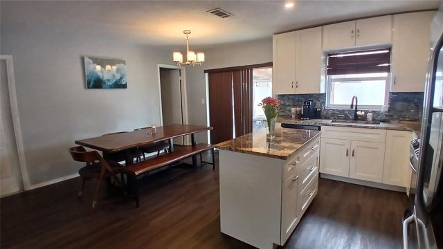 2209 JACARANDA COURT, Dunedin, FL 34698