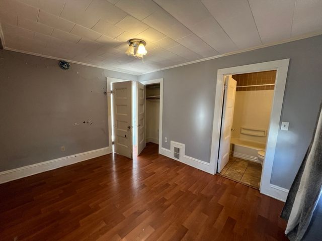 34 Chestnut Street 3, Wakefield, MA 01880