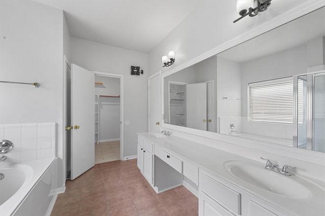 17206 Stonebridge Trail, Houston, TX 77095