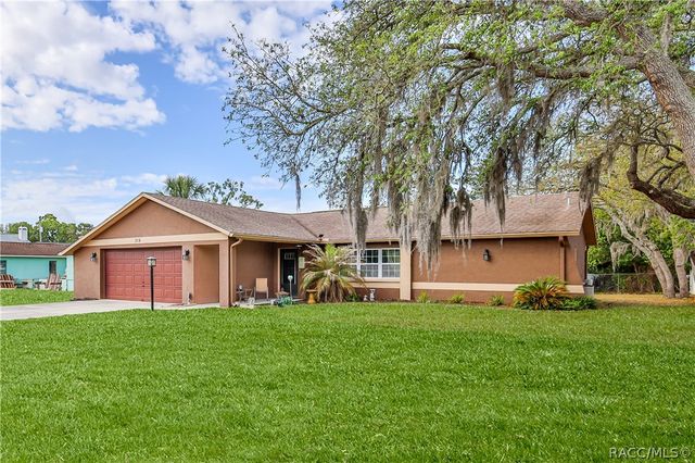 319 Dartmouth Avenue, Spring Hill, FL 34606