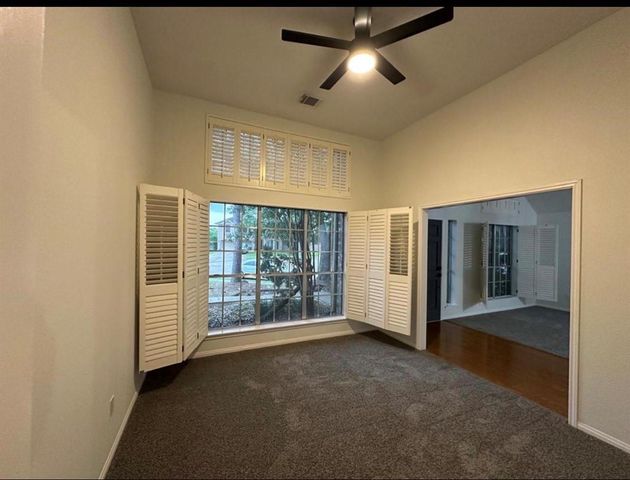 2606 Iris Court, Pearland, TX 77584