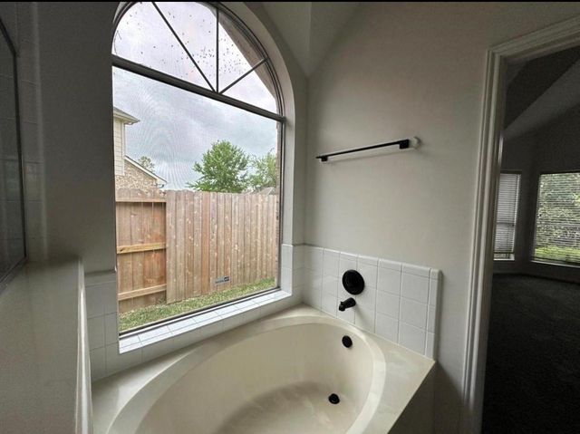 2606 Iris Court, Pearland, TX 77584