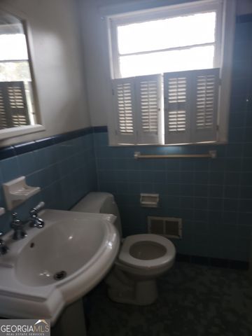 2513 Graywall Street, East Point, GA 30344