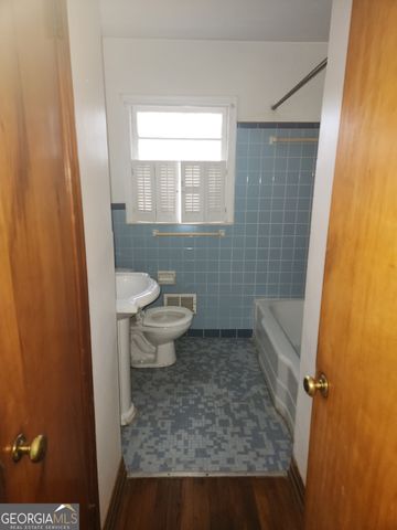 2513 Graywall Street, East Point, GA 30344