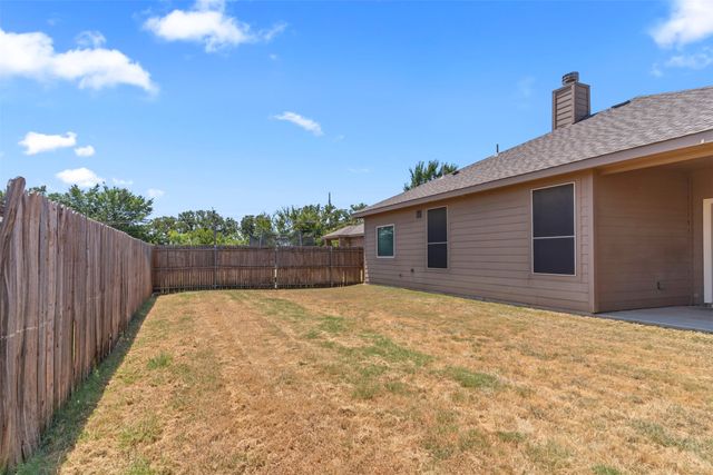 4809 Gunnison Drive, Denton, TX 76208