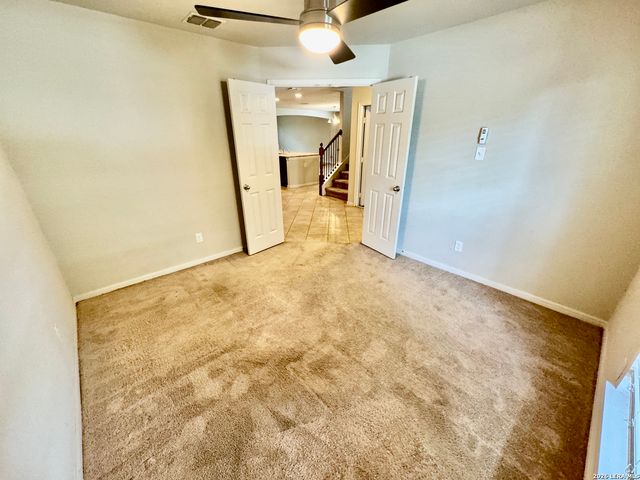 1450 Dancing Wolf, San Antonio, TX 78245
