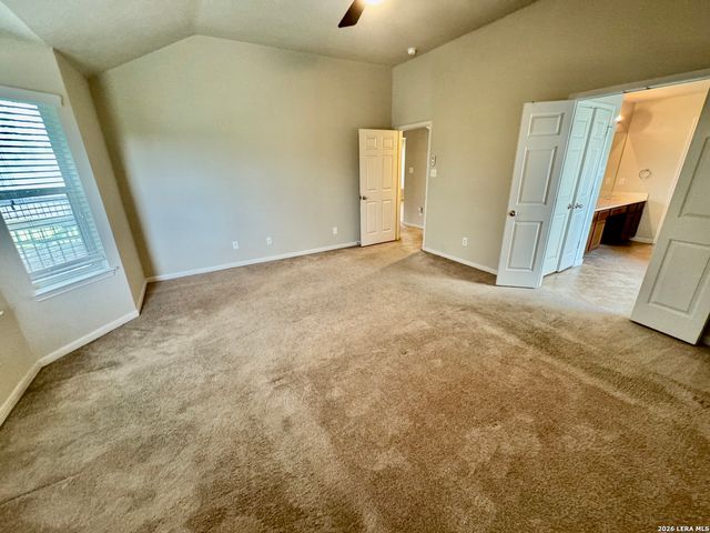1450 Dancing Wolf, San Antonio, TX 78245