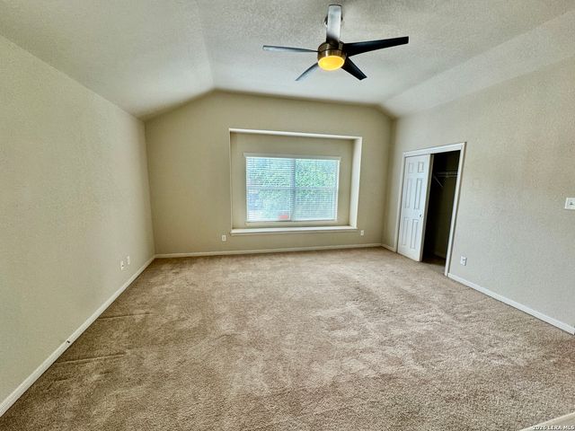 1450 Dancing Wolf, San Antonio, TX 78245