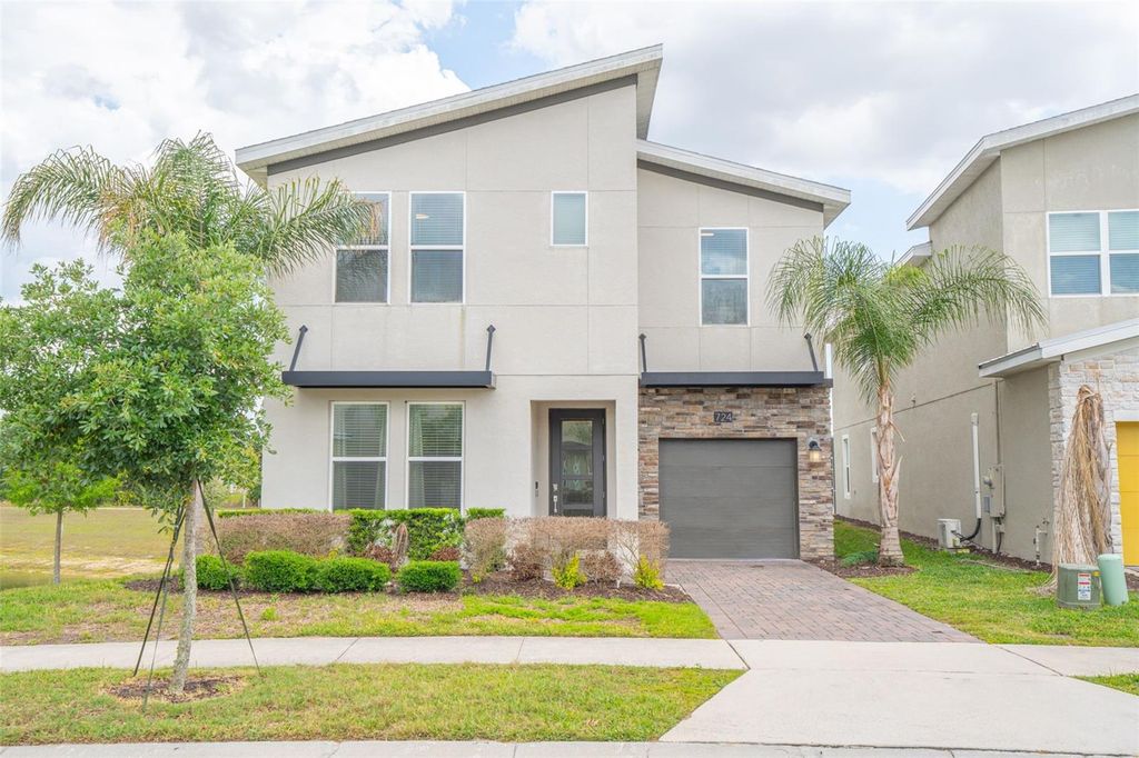 724 WHISTLING STRAITS, Kissimmee, FL 34747