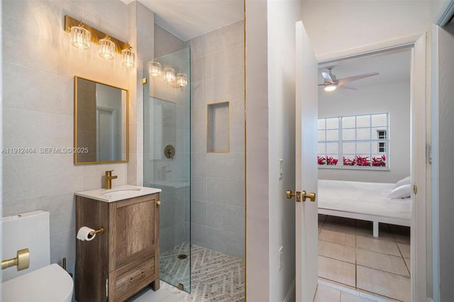 1457 Certosa Ave, Coral Gables, FL 33146