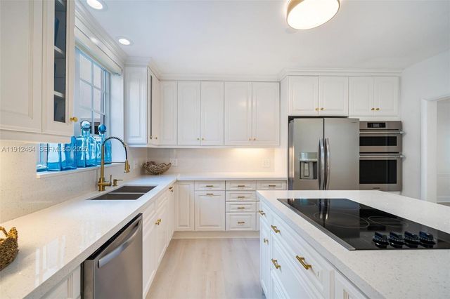 1457 Certosa Ave, Coral Gables, FL 33146