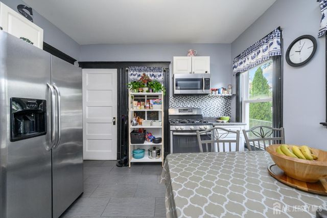 115 E 6th Avenue E, Union Twp, NJ 07203
