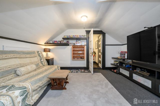 115 E 6th Avenue E, Union Twp, NJ 07203