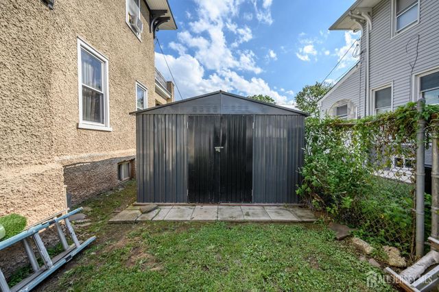 115 E 6th Avenue E, Union Twp, NJ 07203