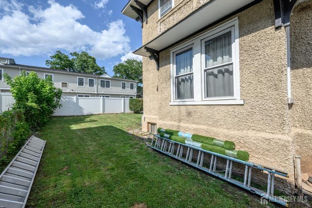 115 E 6th Avenue E, Union Twp, NJ 07203